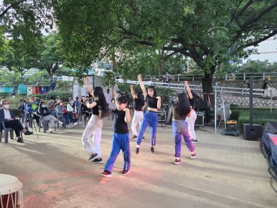 '힘내요 대구, 모두의 힐링' 힐링버스킹 - 와이원